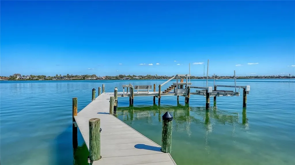 2116 Casey Key Road Nokomis FL 34275