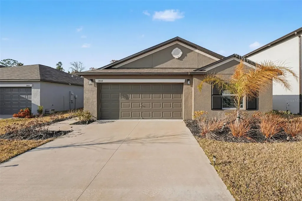 1808 Red Loop Lakeland FL 33801
