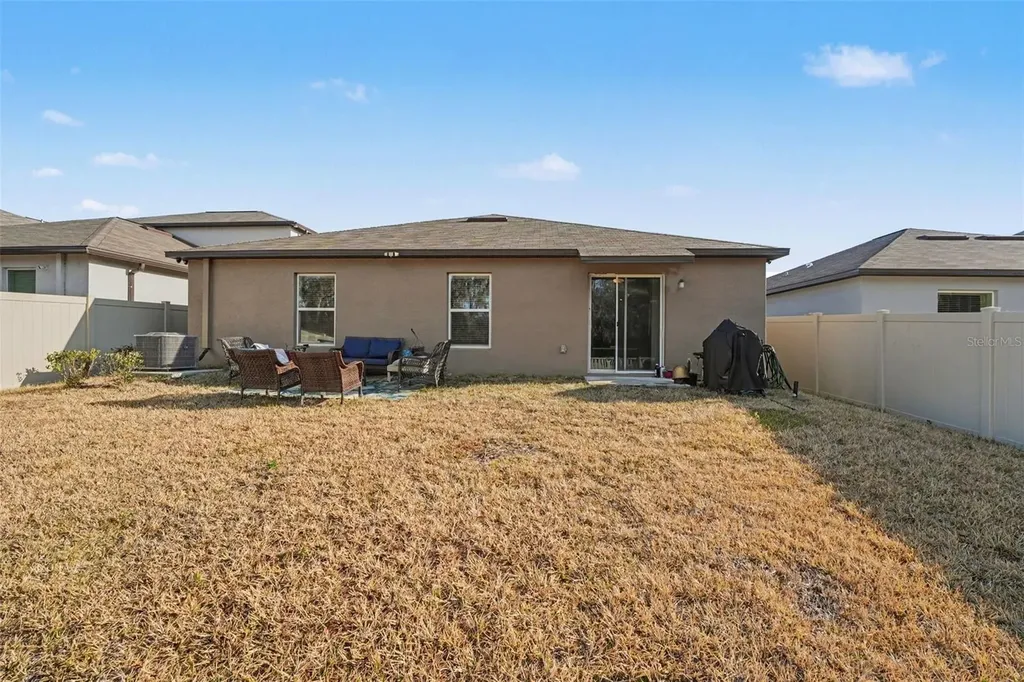 1808 Red Loop Lakeland FL 33801