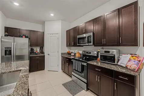 1808 Red Loop Lakeland FL 33801