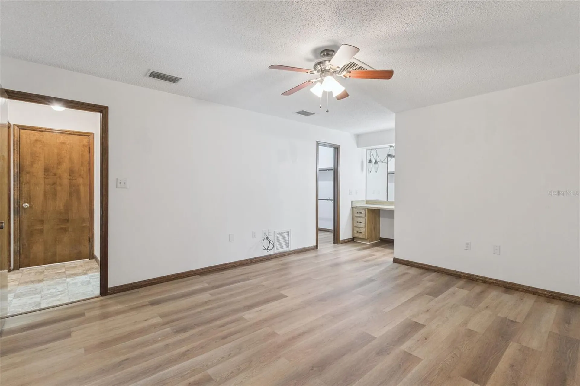 35025 Raintree Drive Fruitland Park FL 34731