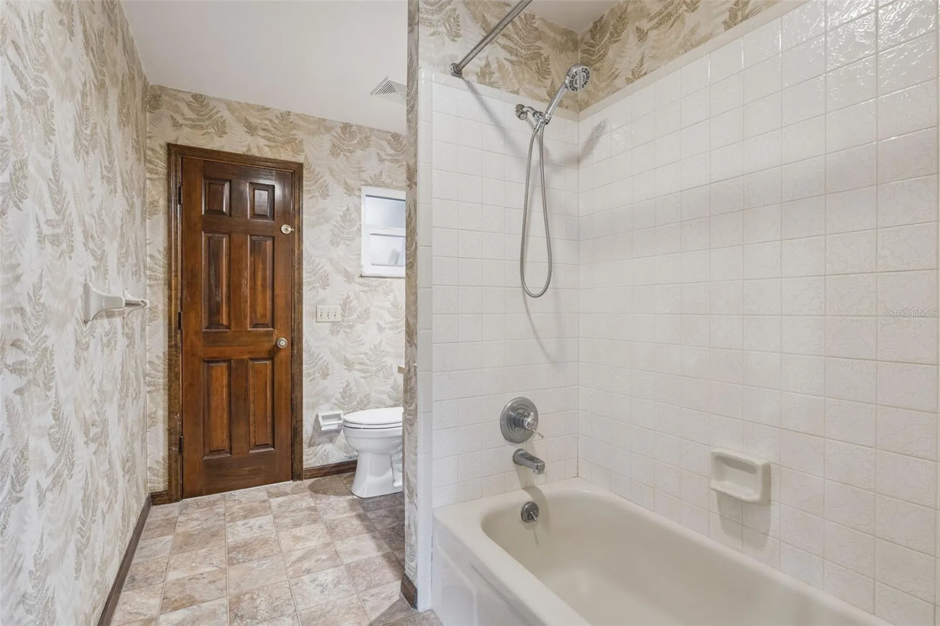 35025 Raintree Drive Fruitland Park FL 34731