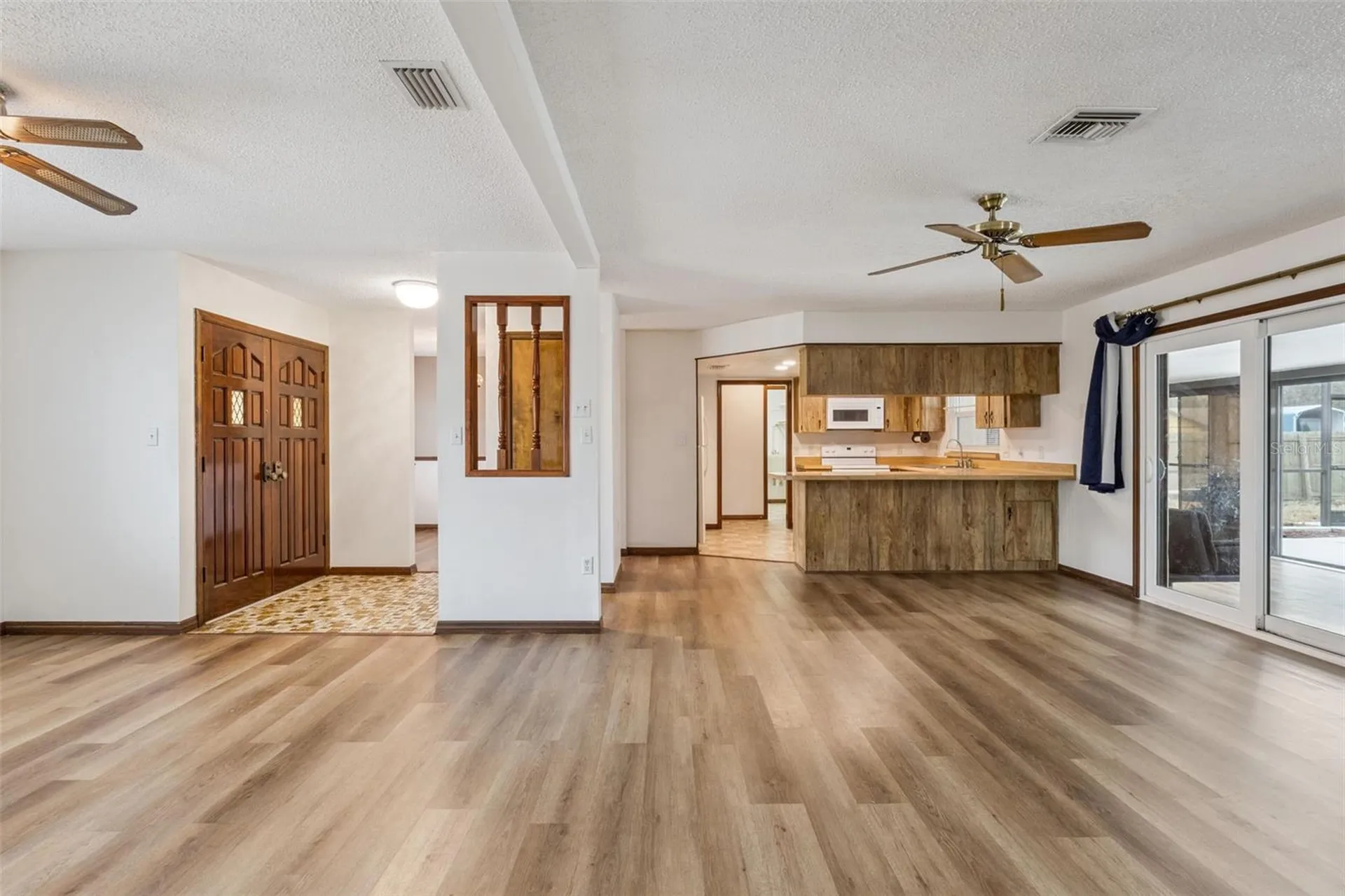 35025 Raintree Drive Fruitland Park FL 34731