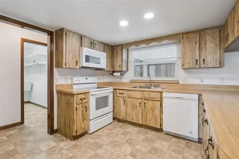 35025 Raintree Drive Fruitland Park FL 34731