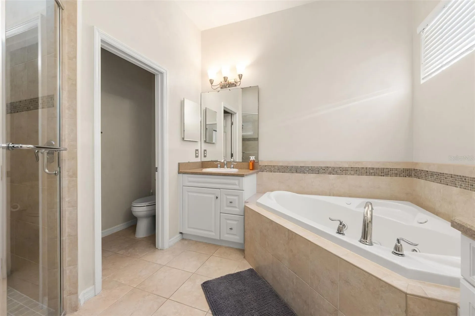 3737 SW 74th Drive Gainesville FL 32608