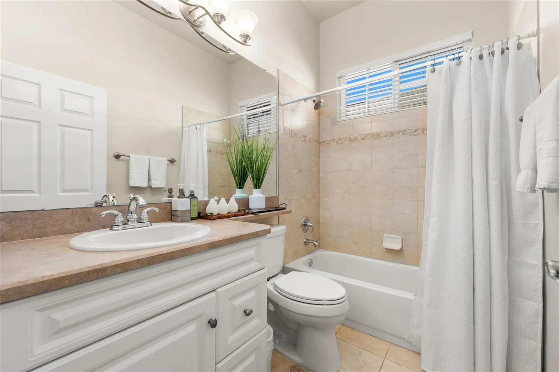 3737 SW 74th Drive Gainesville FL 32608