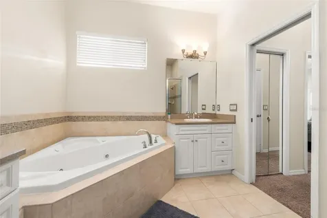 3737 SW 74th Drive Gainesville FL 32608