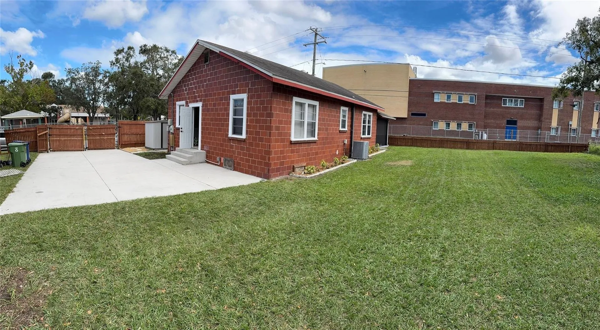8516 N 12th Street Tampa FL 33604