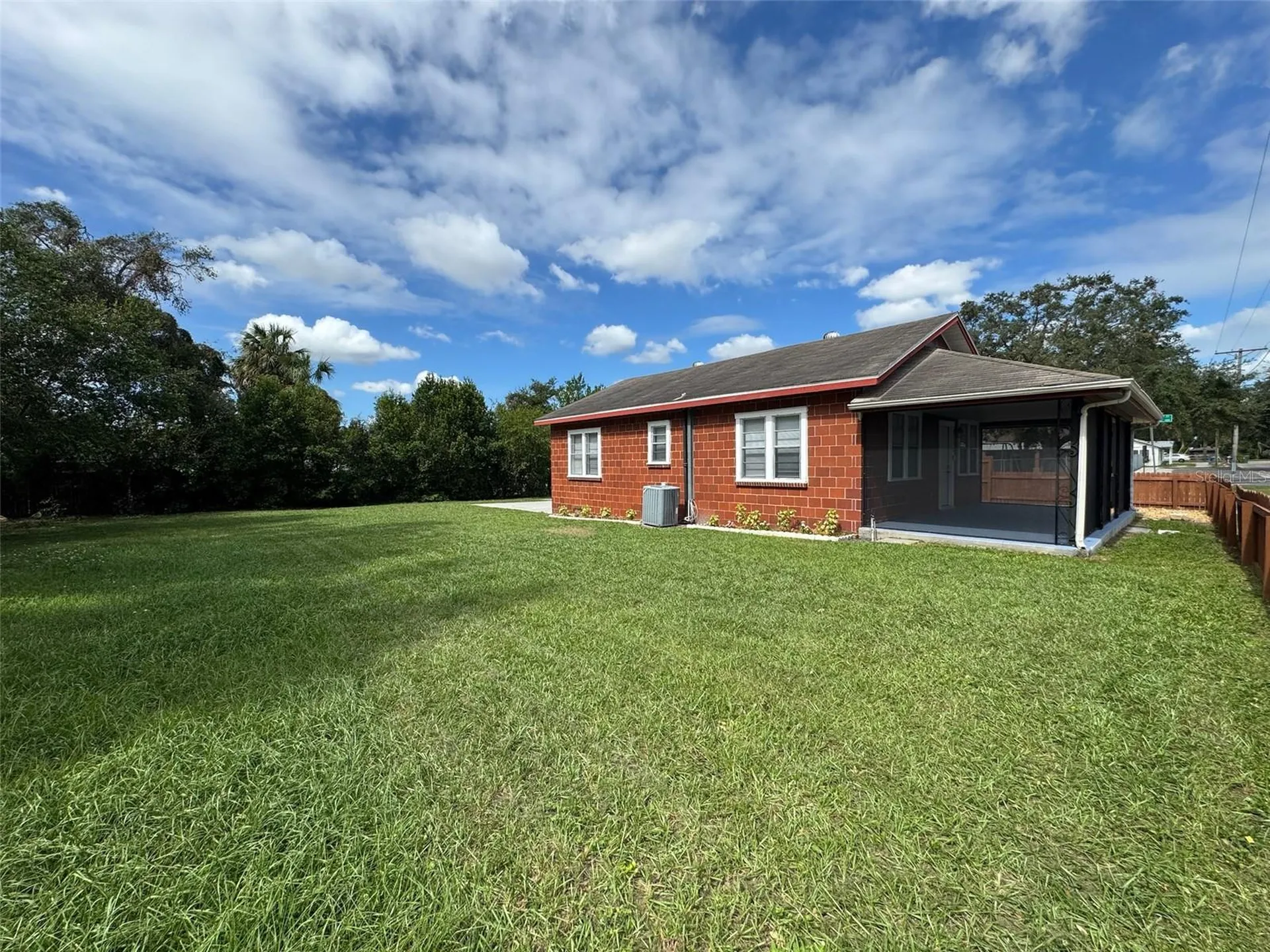 8516 N 12th Street Tampa FL 33604