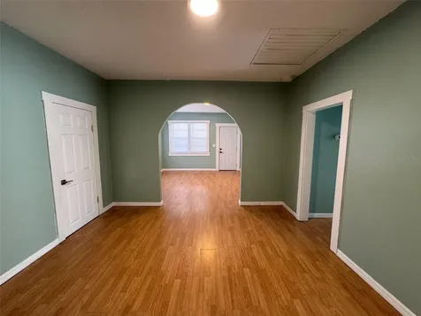 8516 N 12th Street Tampa FL 33604