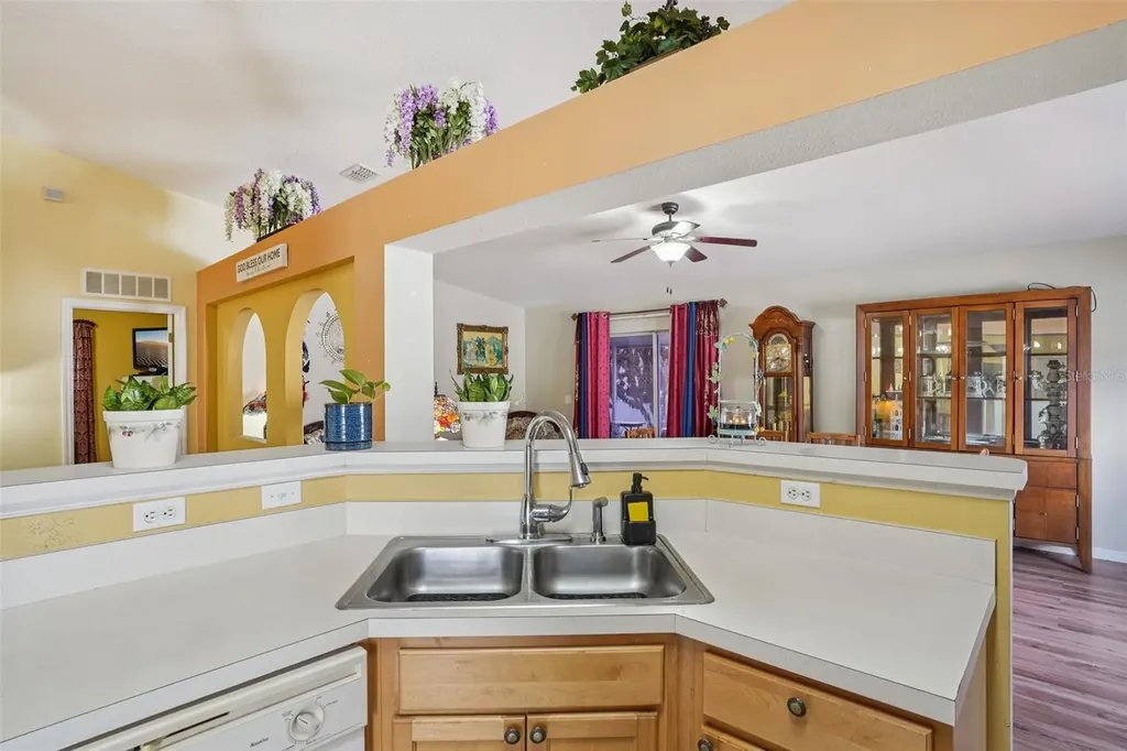 2315 Belfry Way Mascotte FL 34753