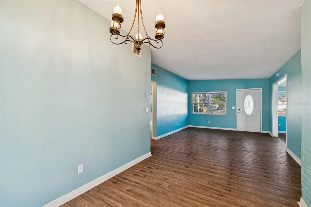 255 Wertz Drive Largo FL 33771