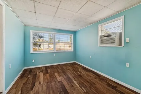 255 Wertz Drive Largo FL 33771