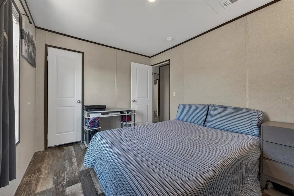185 Coleman Street Edgewater FL 32141