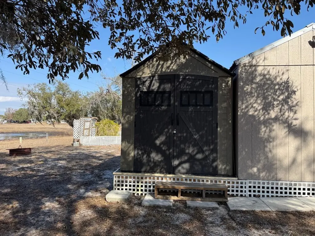 9265 Grizzly Bear Lane Weeki Wachee FL 34613