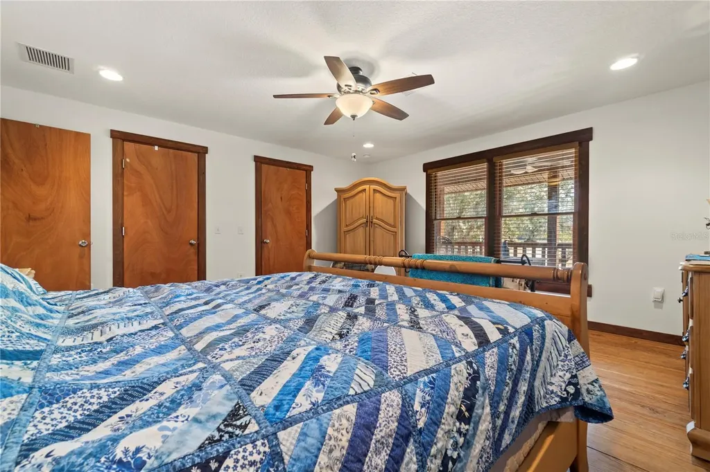 4292 SW 73 Trail Bushnell FL 33513