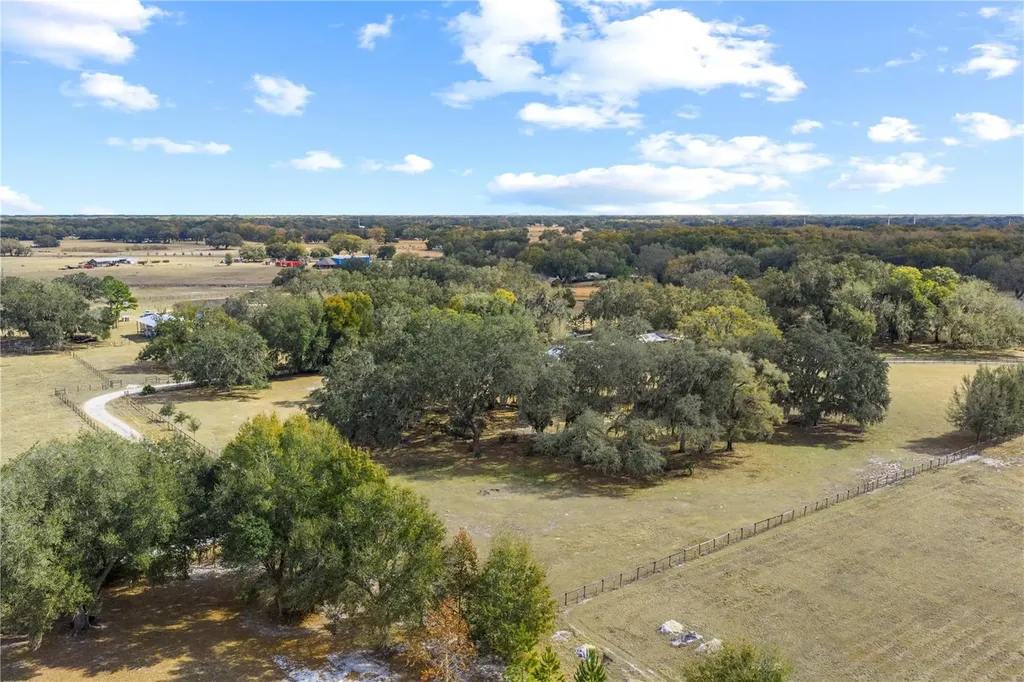 4292 SW 73 Trail Bushnell FL 33513