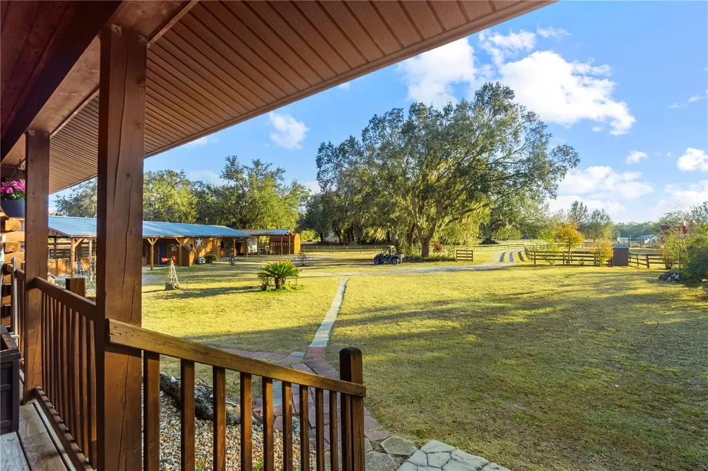 4292 SW 73 Trail Bushnell FL 33513