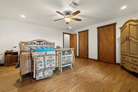 4292 SW 73 Trail Bushnell FL 33513