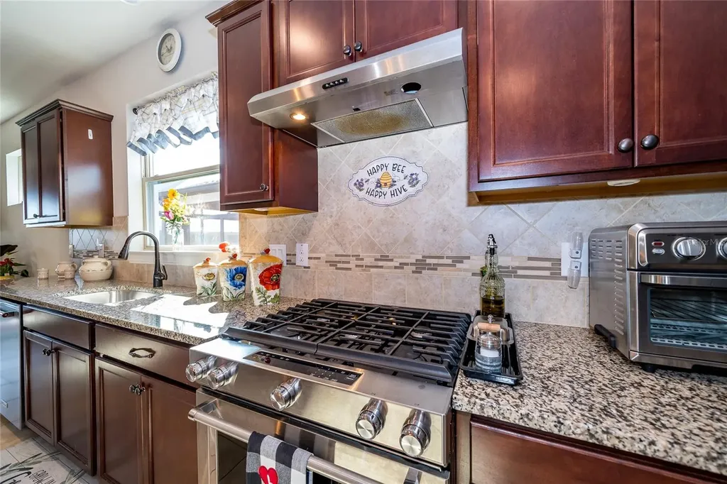 4748 Ballast Crest Cove Land O Lakes FL 34638