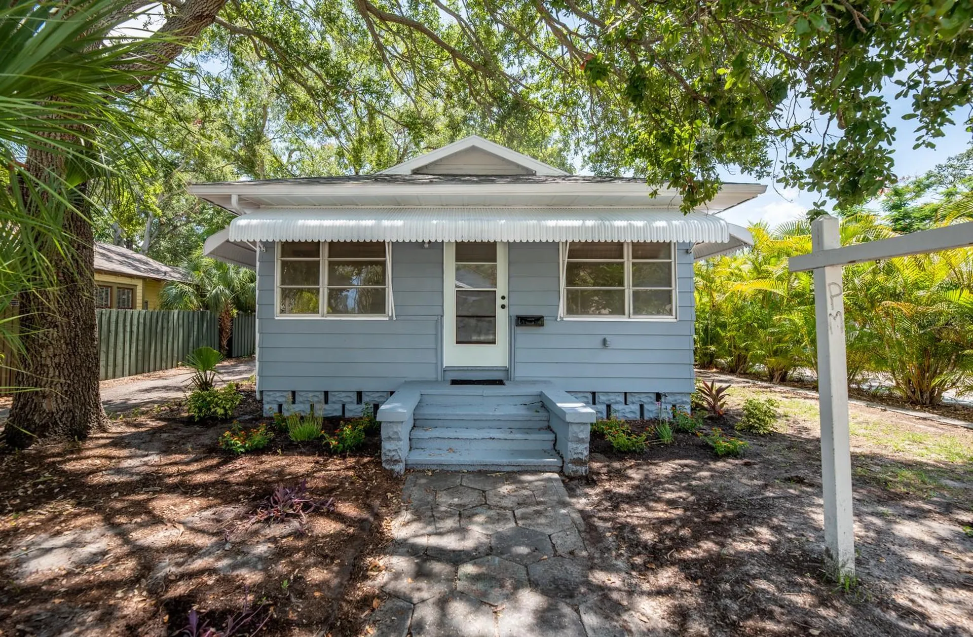 945 13th Street N St Petersburg FL 33705