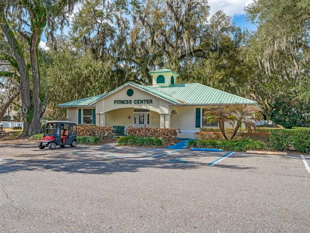 32752 Timberwood Drive Leesburg FL 34748