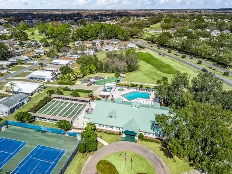 32752 Timberwood Drive Leesburg FL 34748