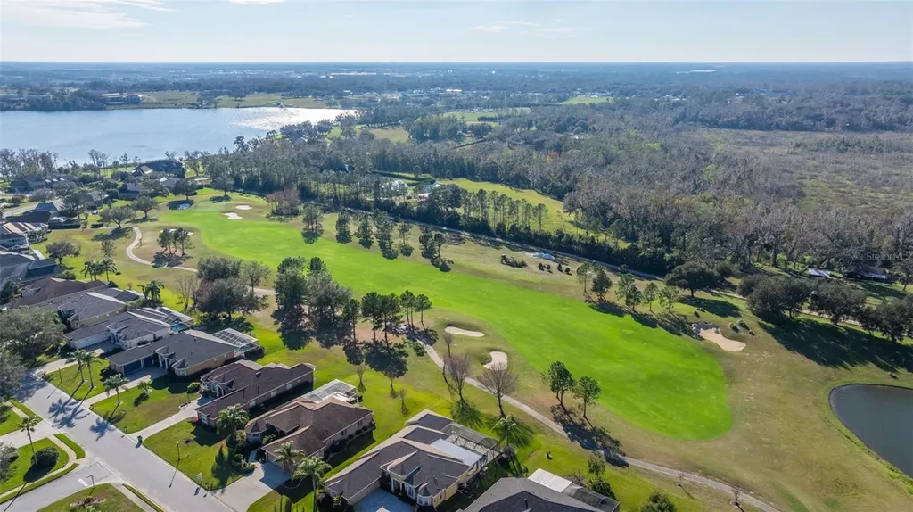 13235 Legends Trail Dade City FL 33525