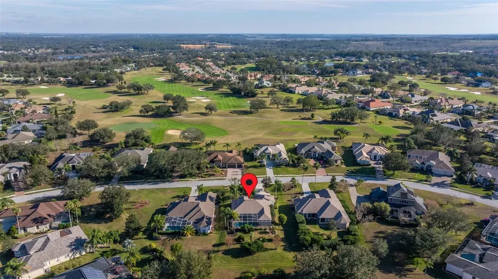 13235 Legends Trail Dade City FL 33525