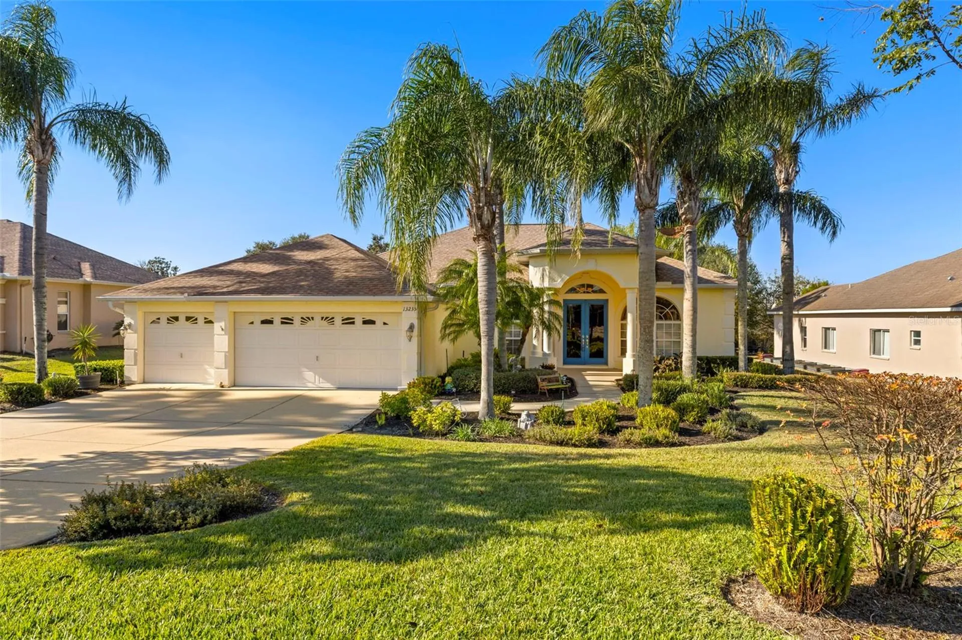 13235 Legends Trail Dade City FL 33525