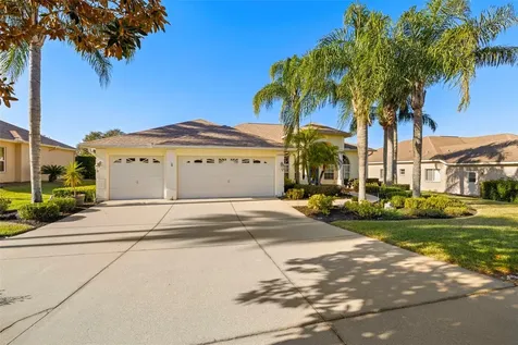 13235 Legends Trail Dade City FL 33525