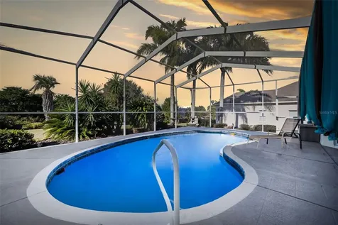 13235 Legends Trail Dade City FL 33525