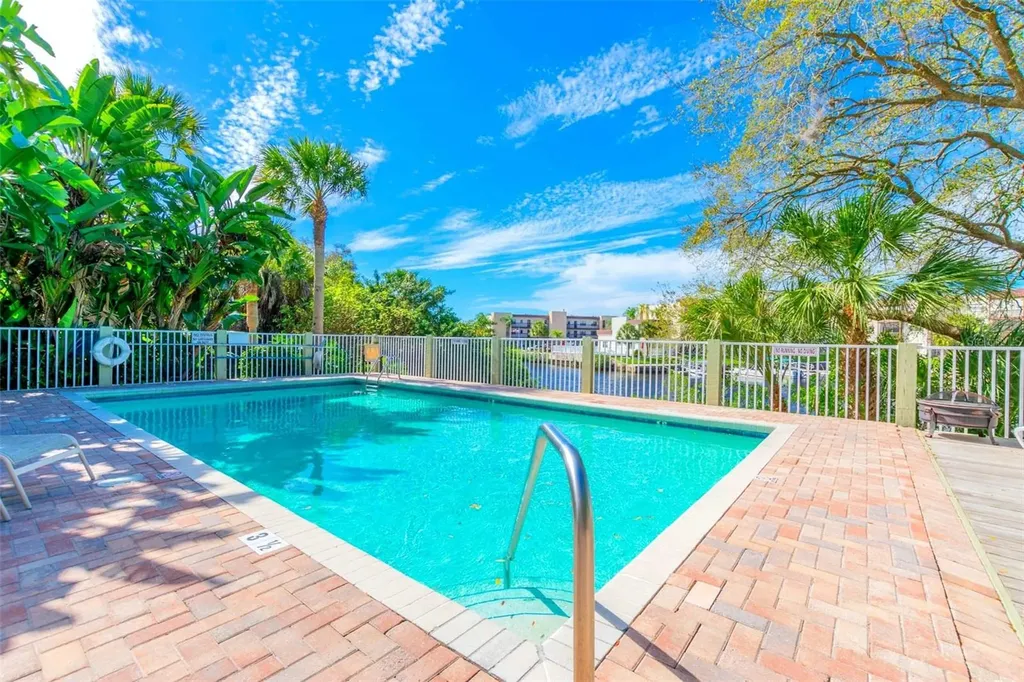 5551 Executive Drive New Port Richey FL 34652