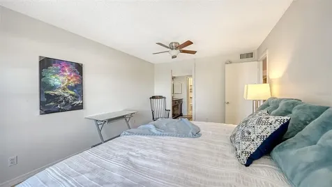 3700 S Osprey Avenue Sarasota FL 34239