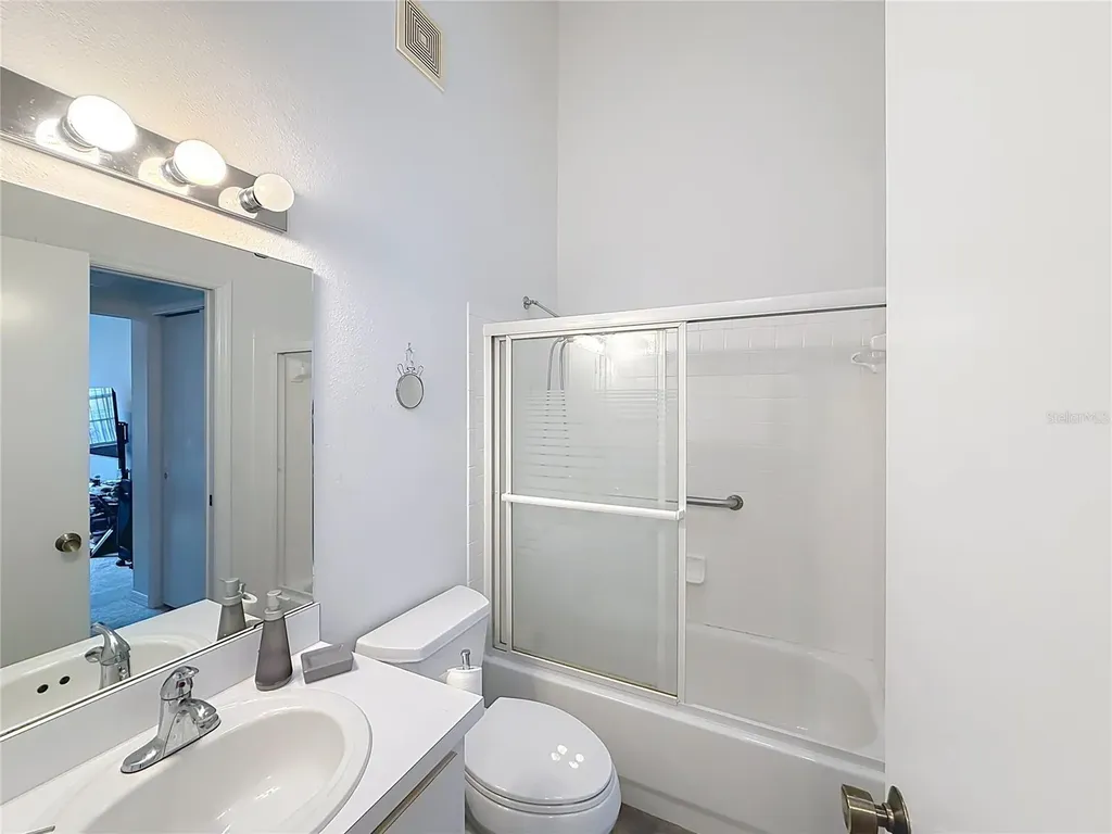 5932 Mcenroe Court Leesburg FL 34748
