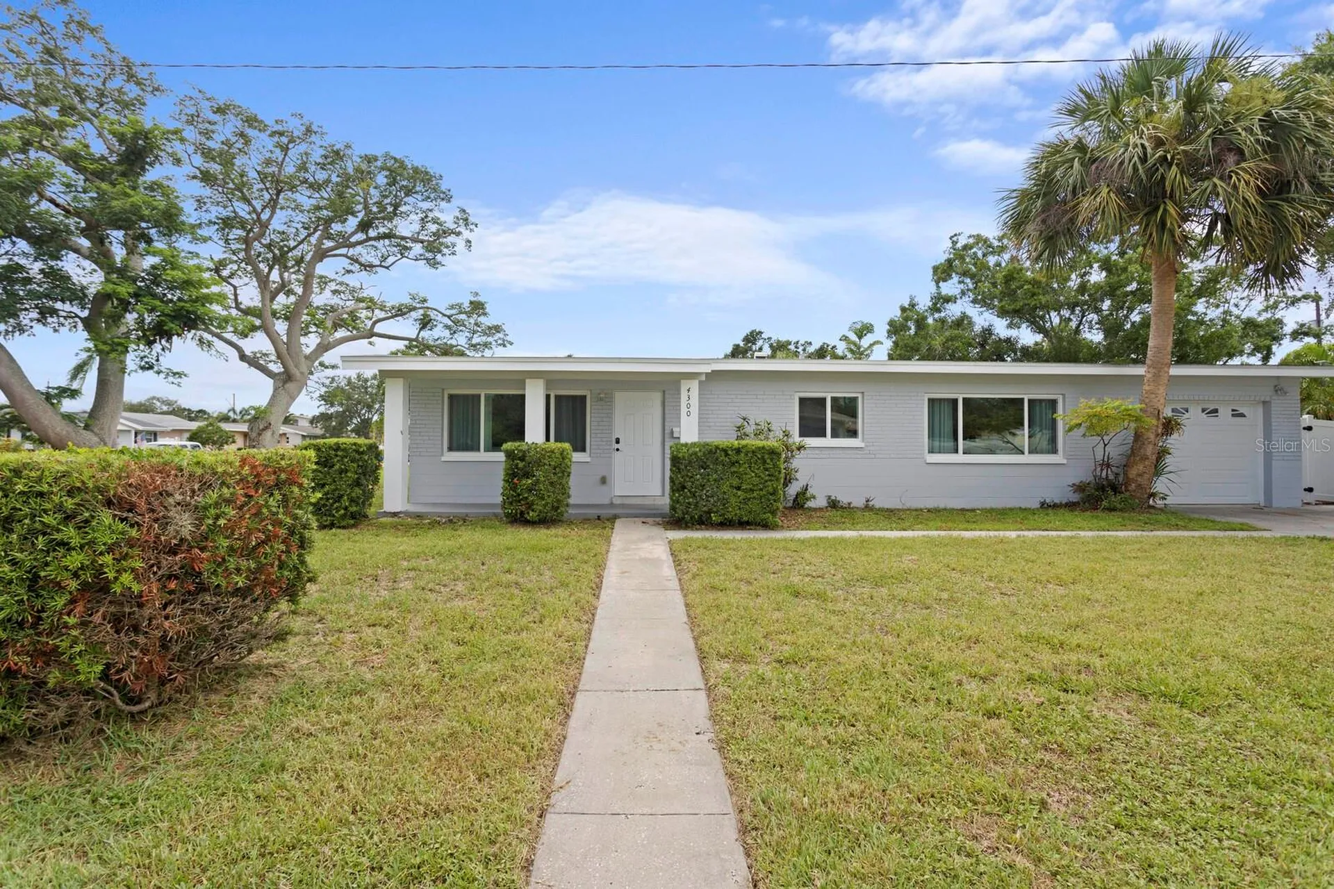 4300 Maple Street NE St Petersburg FL 33703