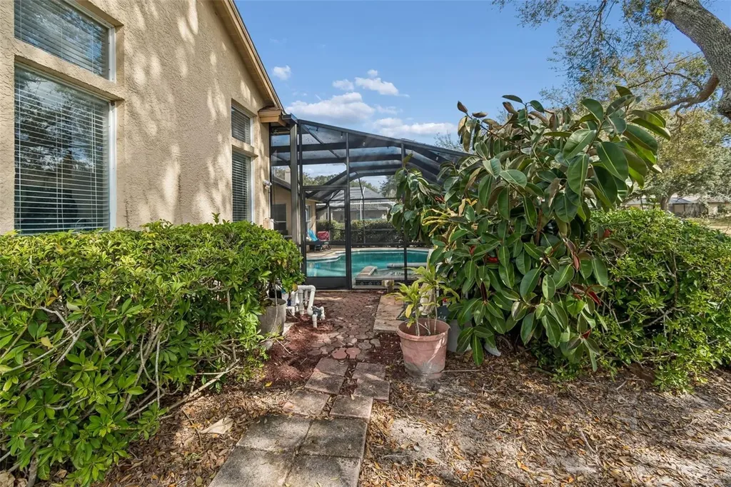 16711 Longleat Drive Lutz FL 33549