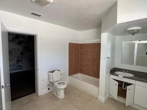 1412 N Garfield Avenue Deland FL 32724