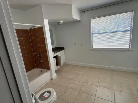 1412 N Garfield Avenue Deland FL 32724