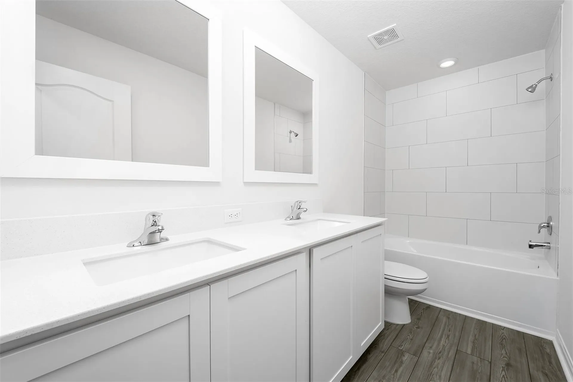 13466 Leaping Water Way Astatula FL 34705