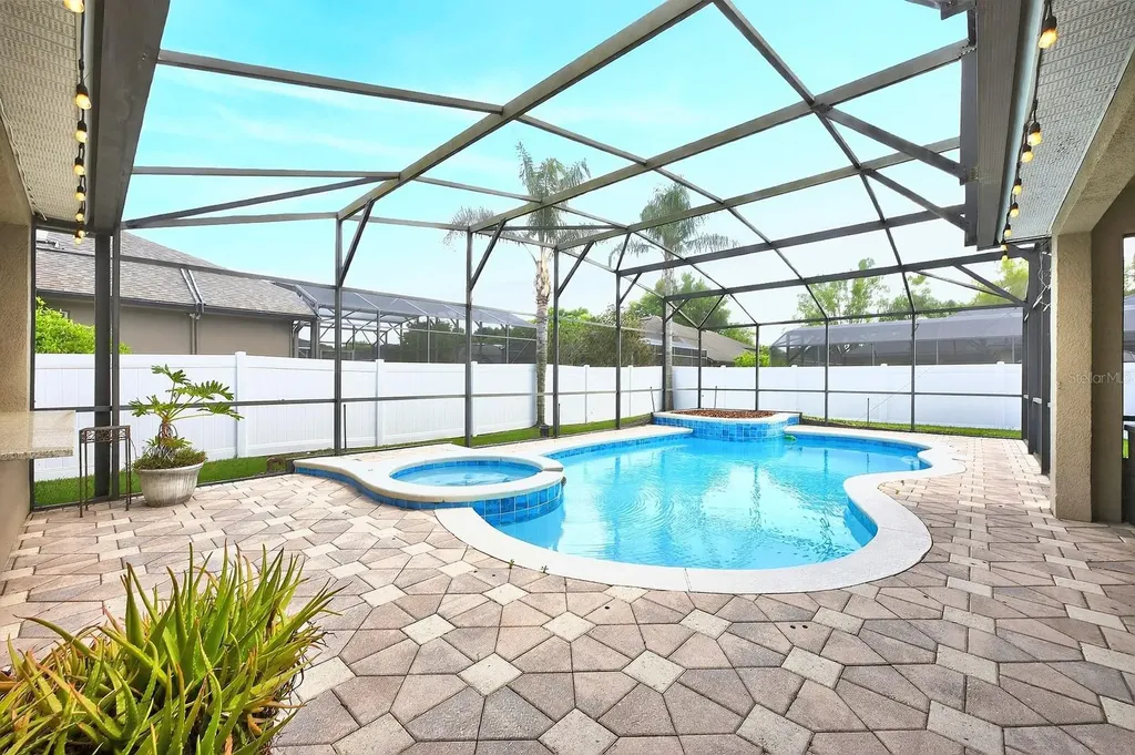 3965 Emerald Estates Circle Apopka FL 32703