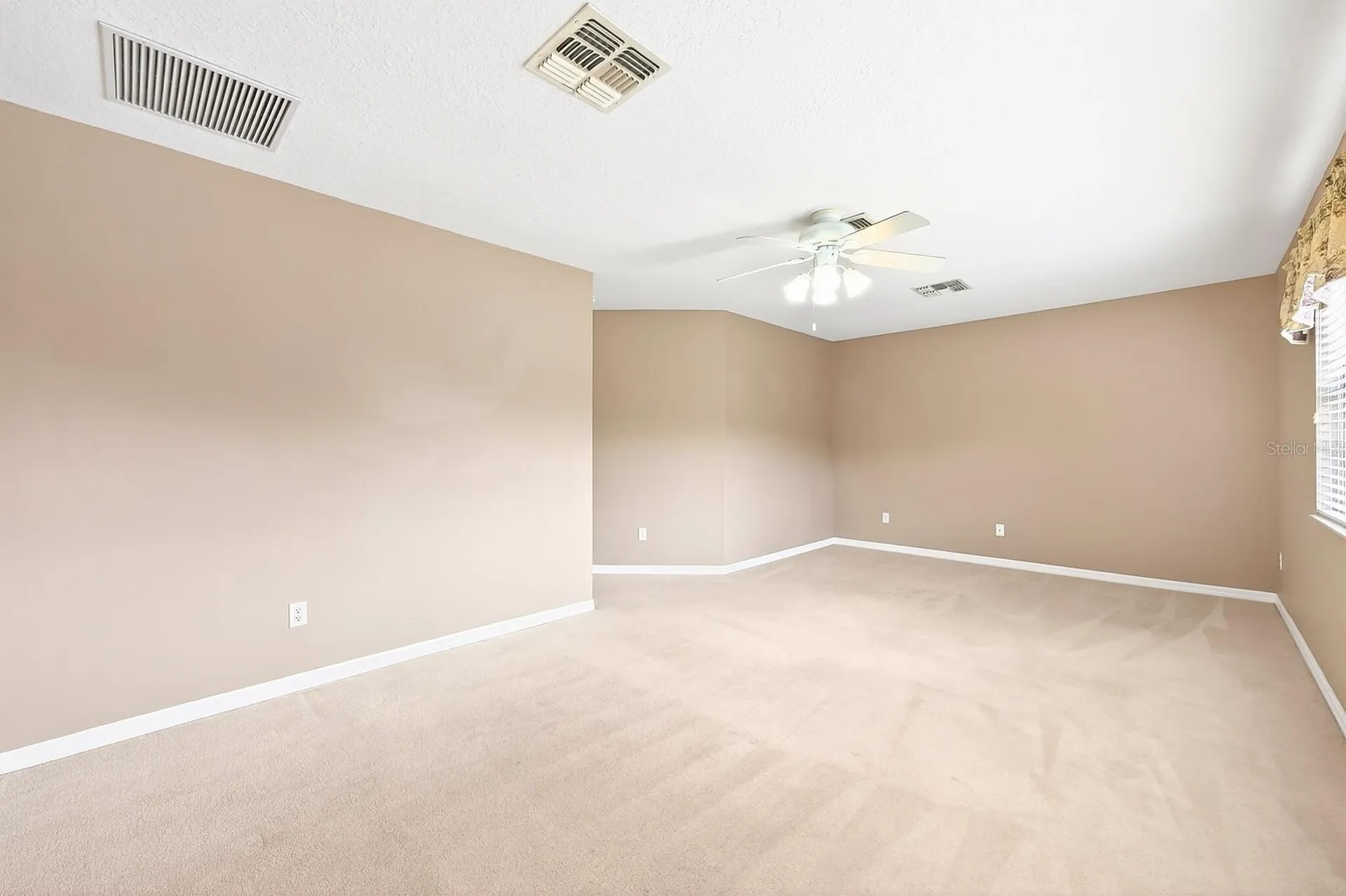 3965 Emerald Estates Circle Apopka FL 32703