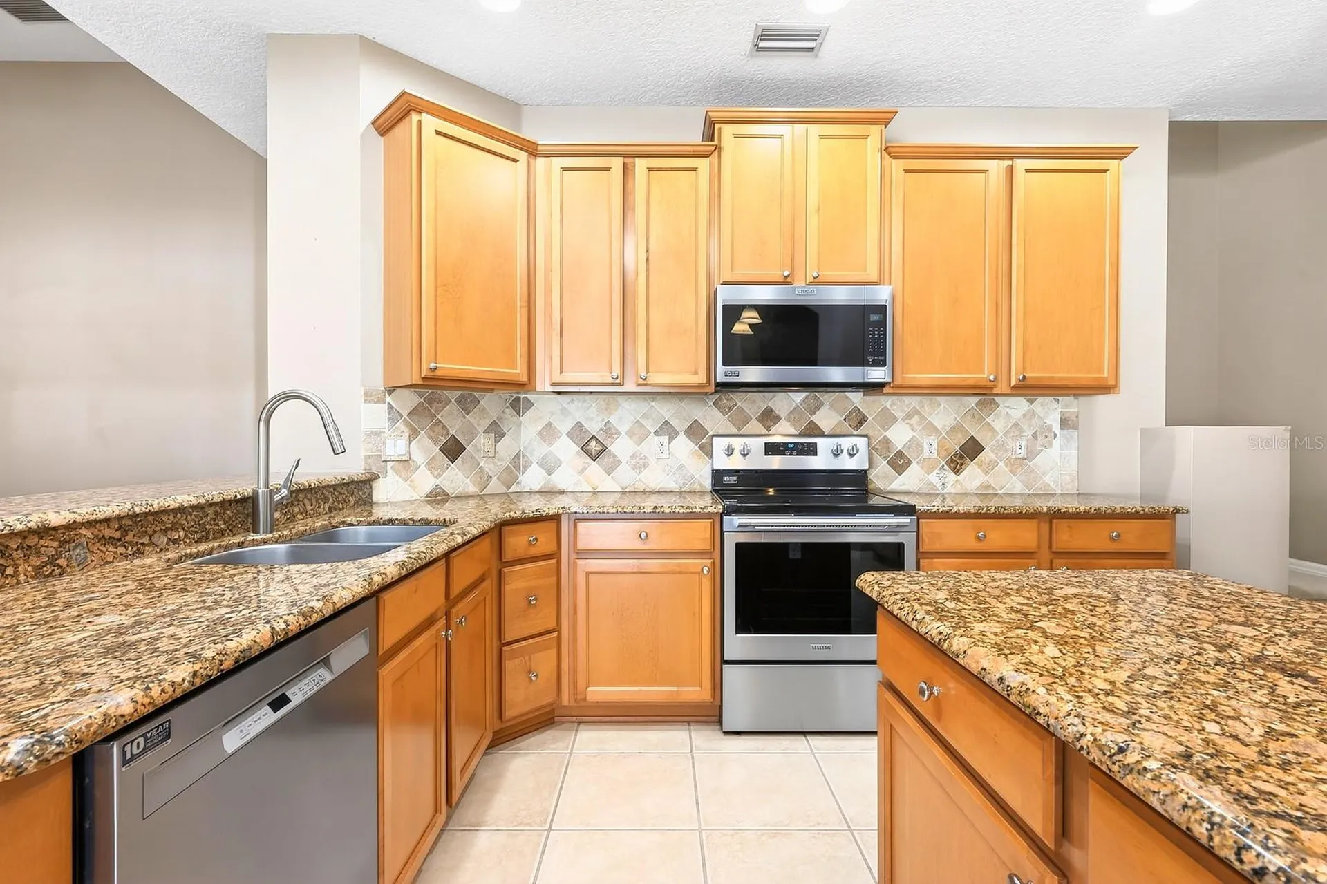3965 Emerald Estates Circle Apopka FL 32703