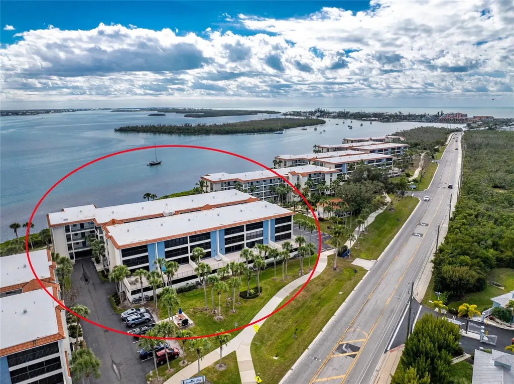 1551 Beach Road Englewood FL 34223