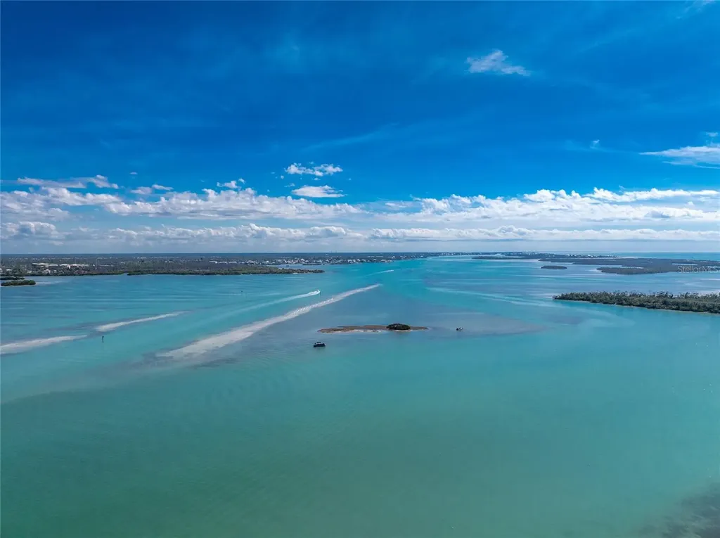 1551 Beach Road Englewood FL 34223