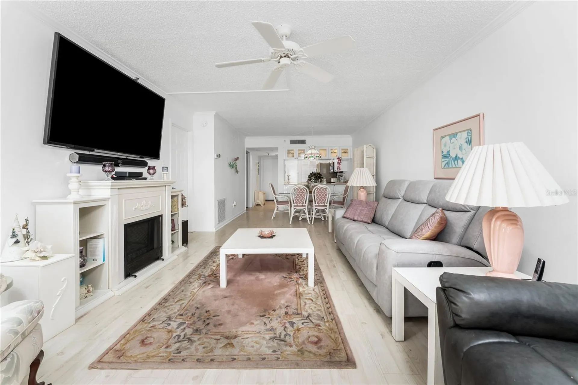 1551 Beach Road Englewood FL 34223