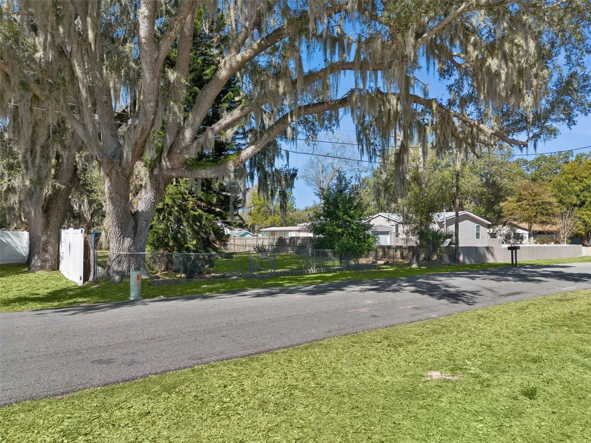 1724 Evergreen Street Kissimmee FL 34746