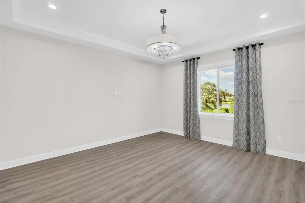 11 Franklin Court S St Petersburg FL 33711