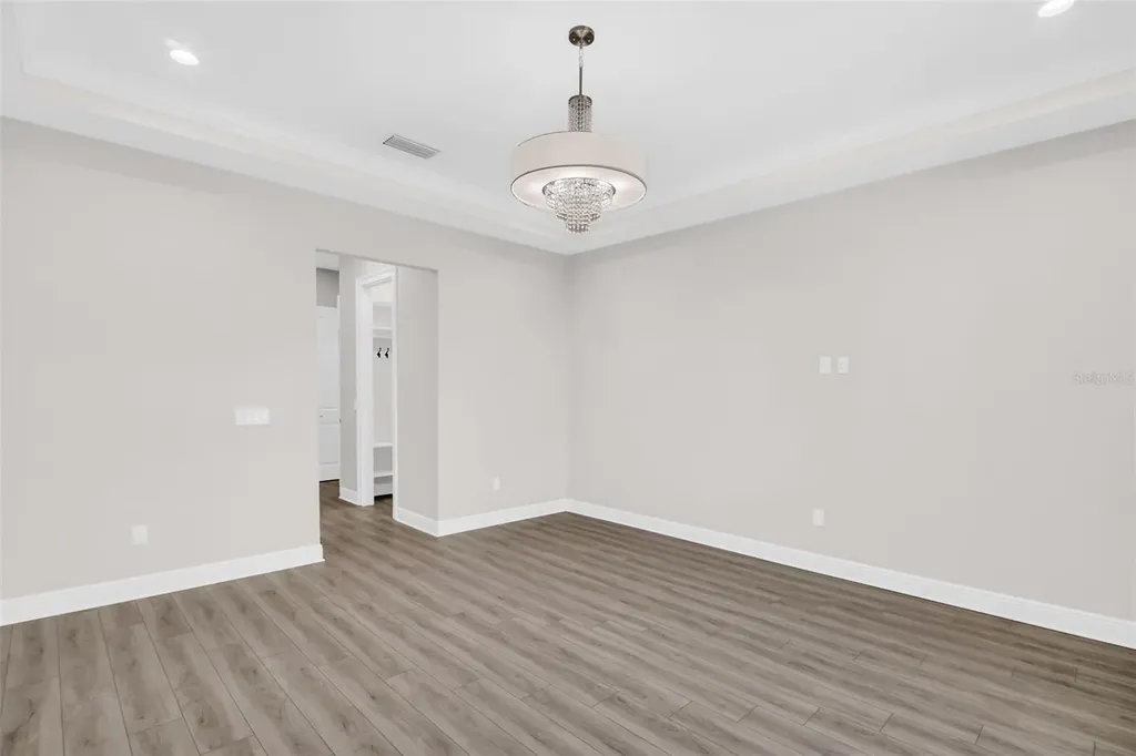 11 Franklin Court S St Petersburg FL 33711