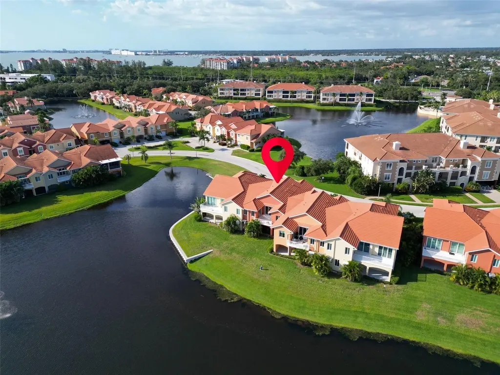 11 Franklin Court S St Petersburg FL 33711